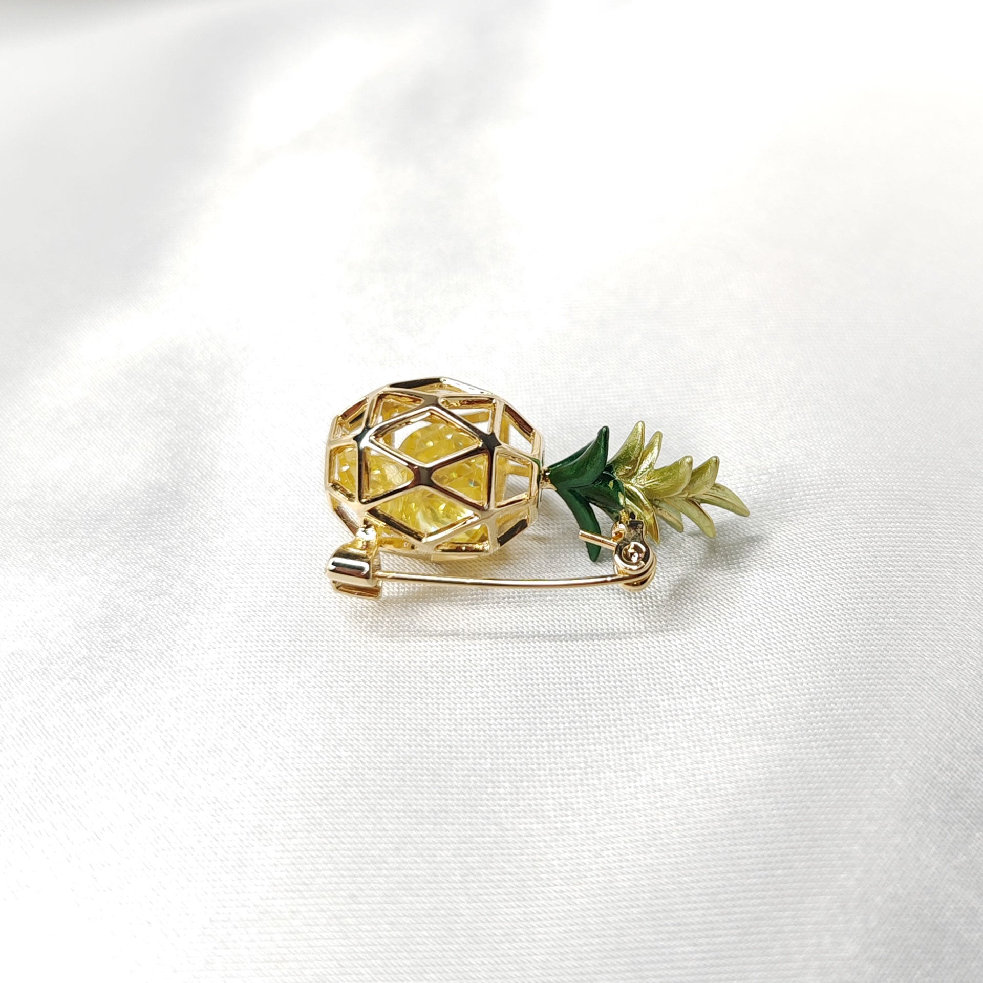 Broche bijou fruit ananas cristal jaune