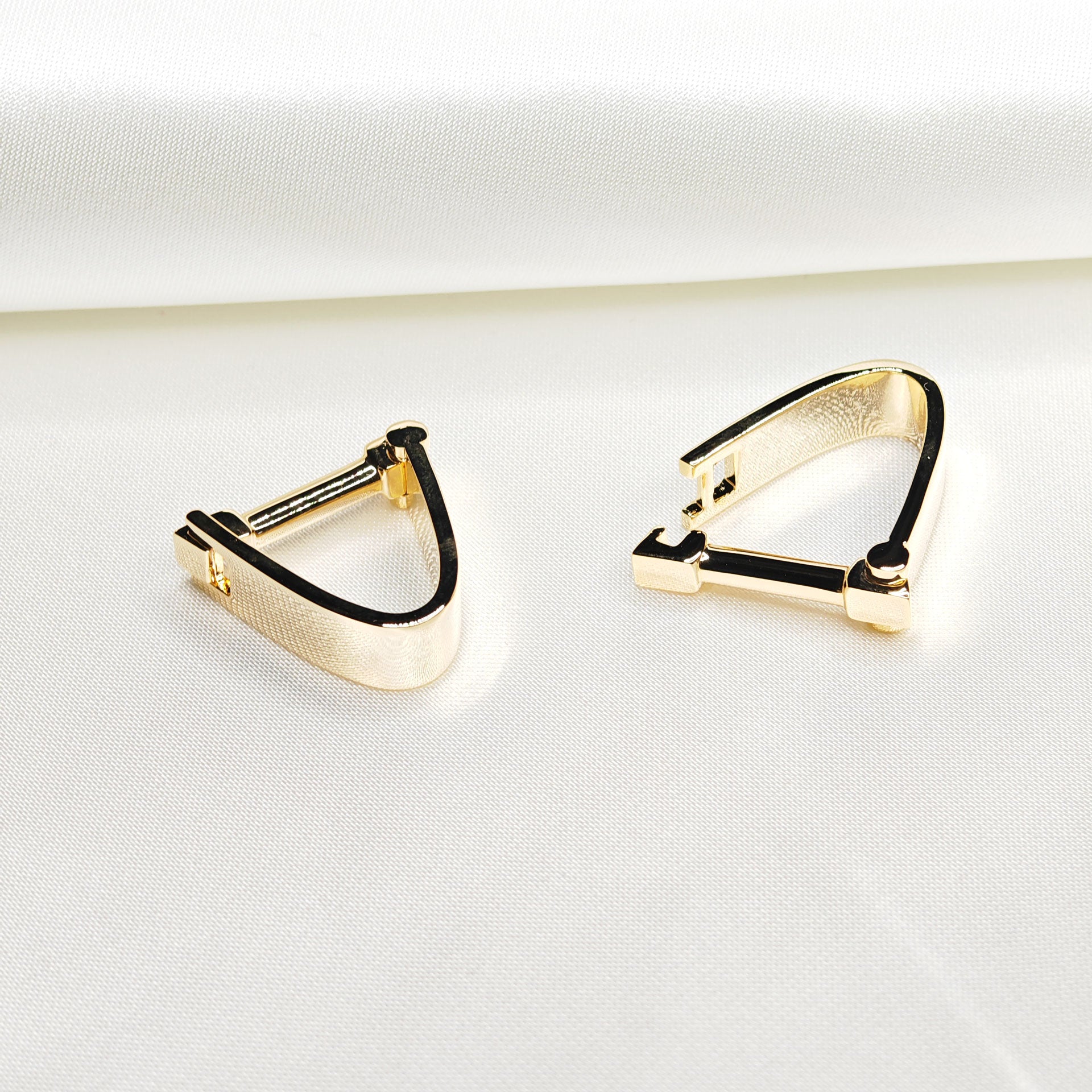 Boutons De Manchette Art Nouveau – Jeanne D'Arc En Plaqué Or Jaune – Occasion France