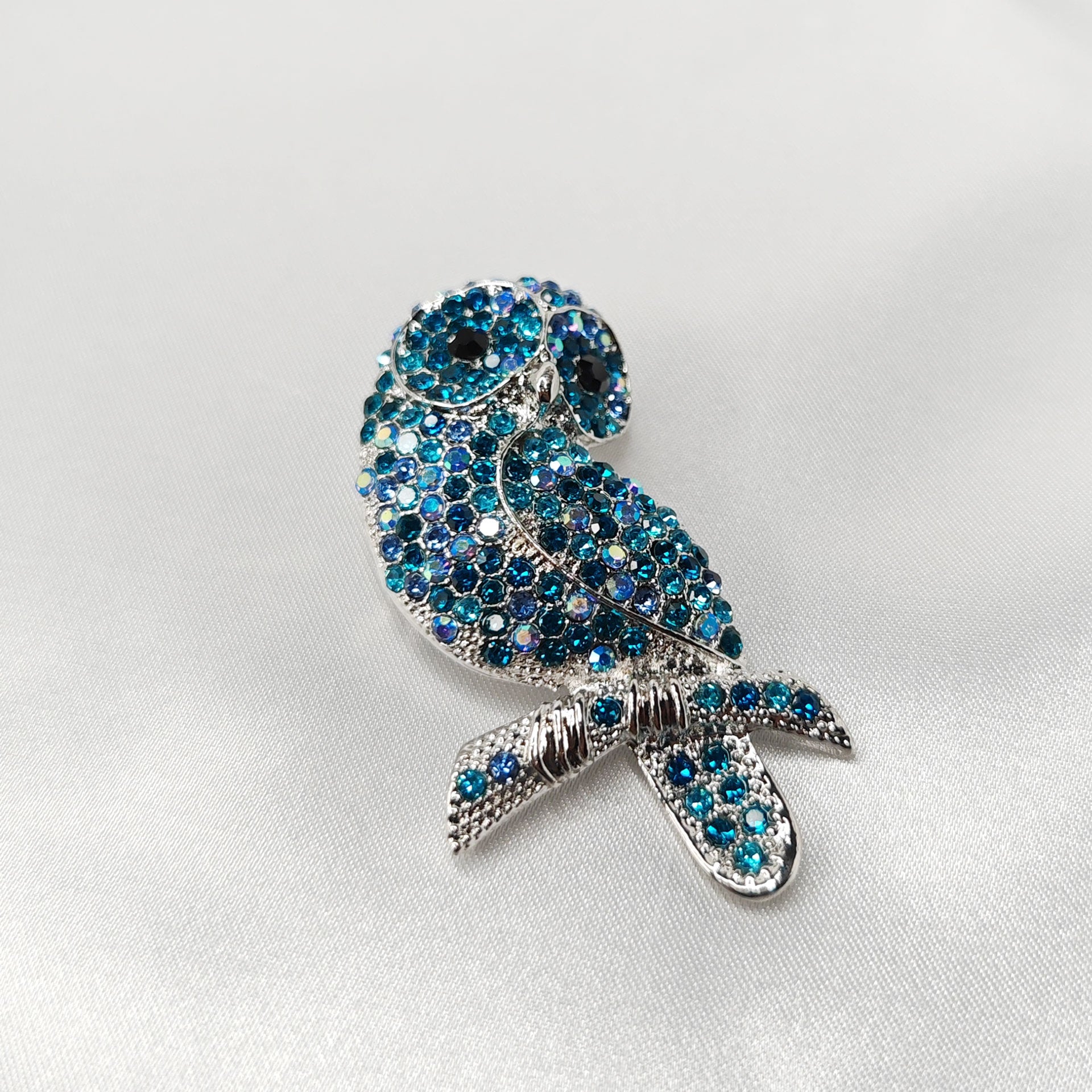 Broche bijou oiseau hibou bleu