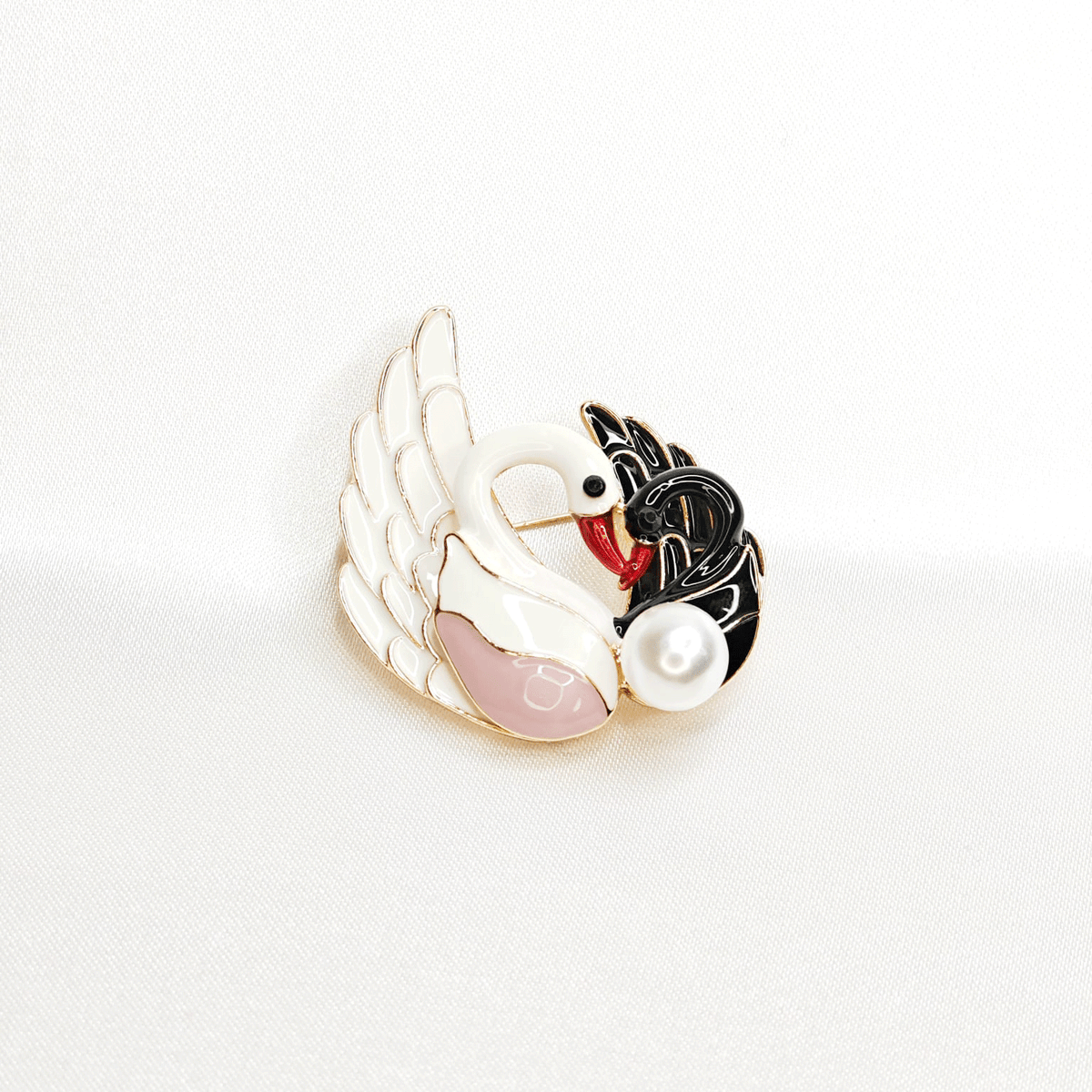 Broche Oiseau Strass Et émaillée – Noir – Mat – Marque CLJ – Neuf Avec étiquettes