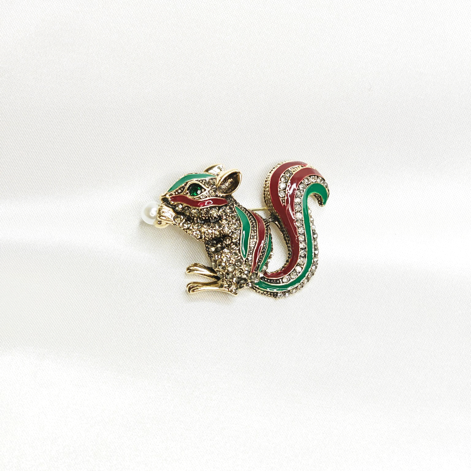 Broche bijou animal écureuil émail multicolore et strass