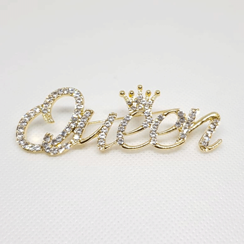 Broche Dorée Chapeau Numéroté - Occasion En Bon état