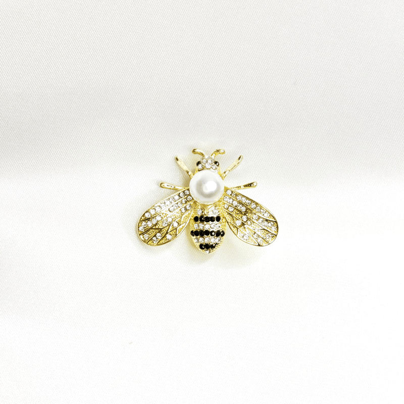 Broche abeille dorée et perle blanche