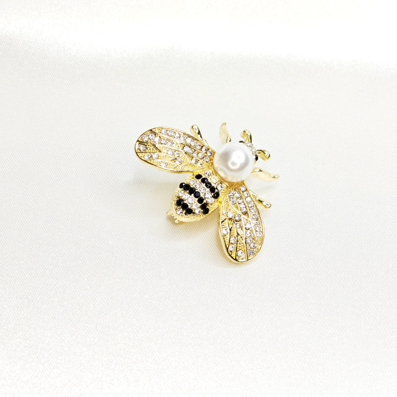 Broche Abeille avec Perle – Bijou Nature Fantaisie Élégant