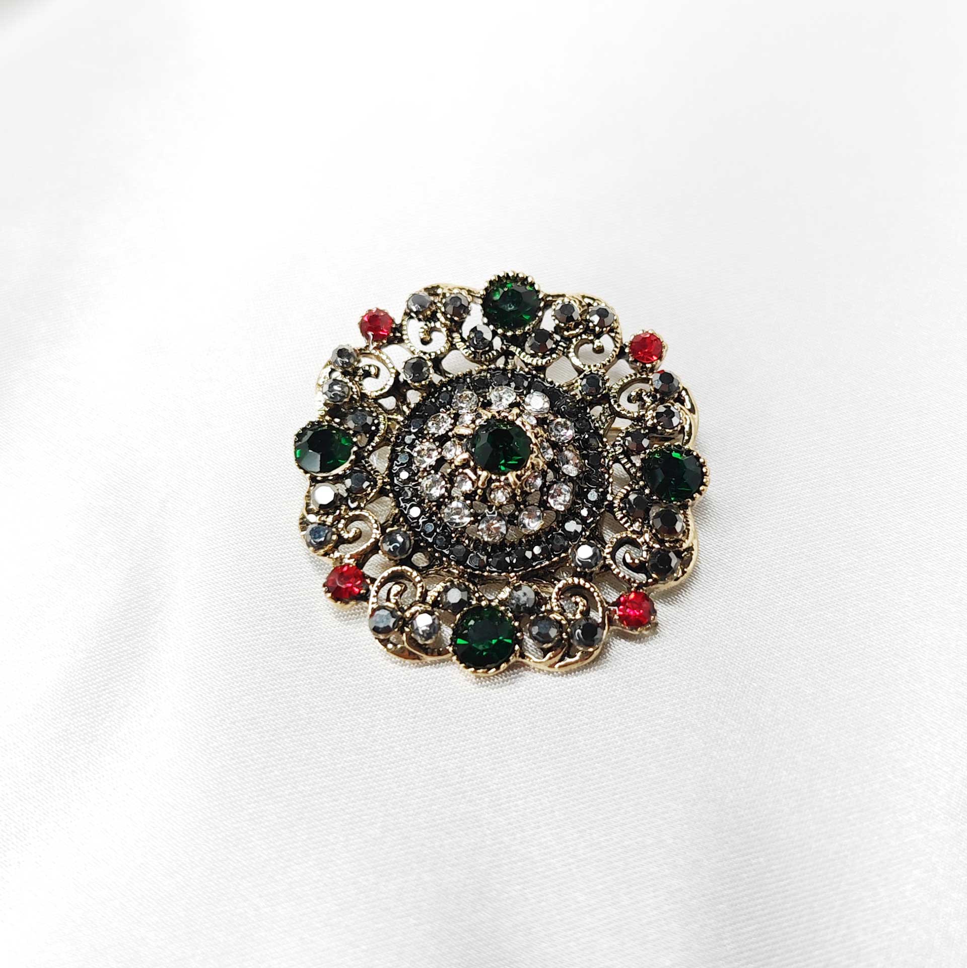 Broche bijou baroque mandala vert et rouge photo 2