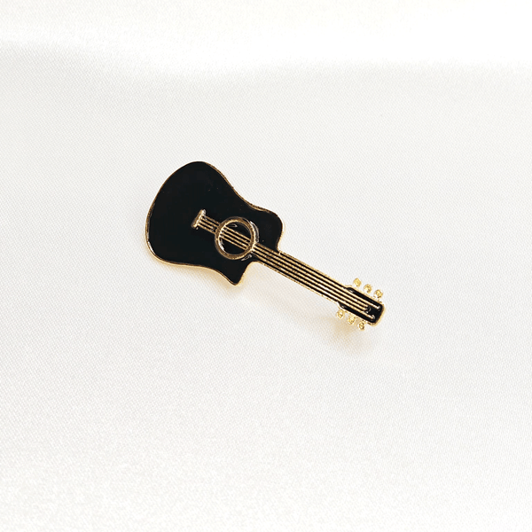 Broche musique guitare classique noire en émail