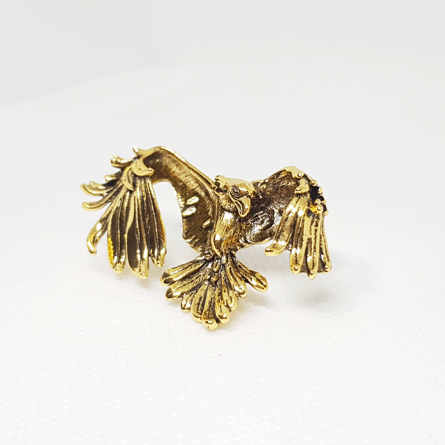 Broche oiseau dorée pour femme, aigle