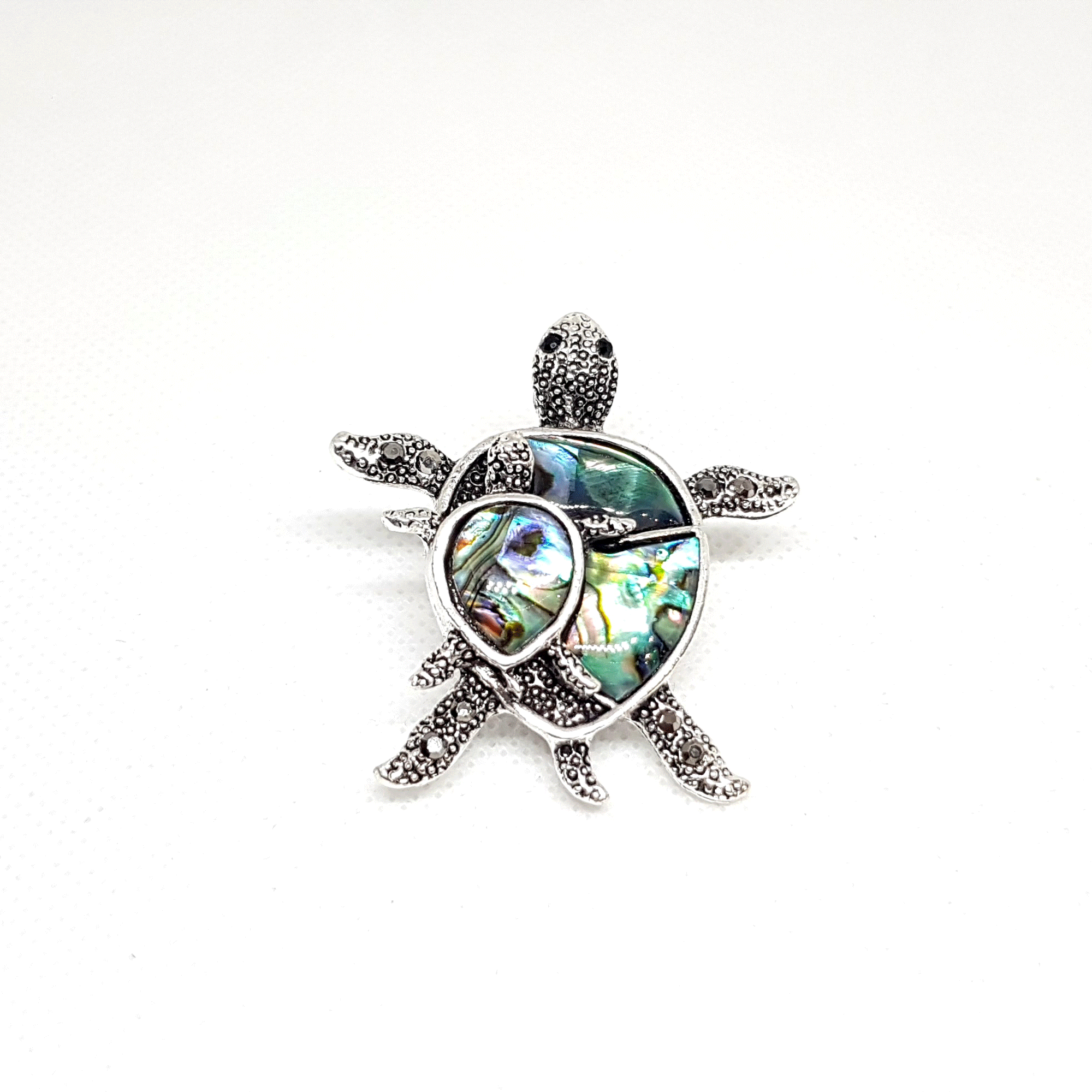 Broche tortue de mer nacrée